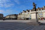 Beauvais - Statue Jeanne Hachette